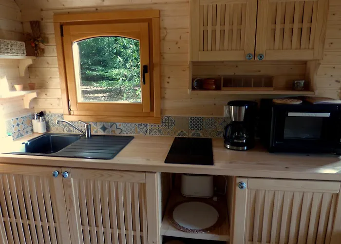 Roulotte Les Deux Geais * Sainte-Opportune-du-Bosc